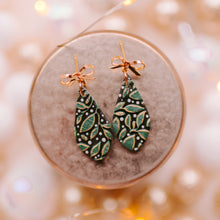 Load image into Gallery viewer, Evergreen Earrings