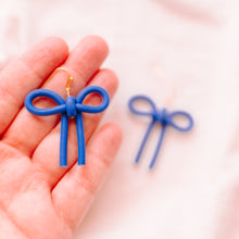 Load image into Gallery viewer, Noodle Bows