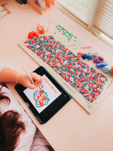 Load image into Gallery viewer, Summer Flower Bed Earrings