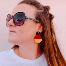 Load image into Gallery viewer, Garnett and Black Floral - Earrings
