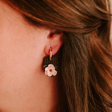 Load image into Gallery viewer, Sarah - Magnolia Earrings
